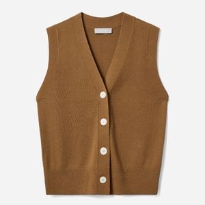 Everlane button down sweater vest size Medium